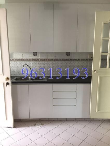 Gold Coast Condo (D5), Condominium #130136442
